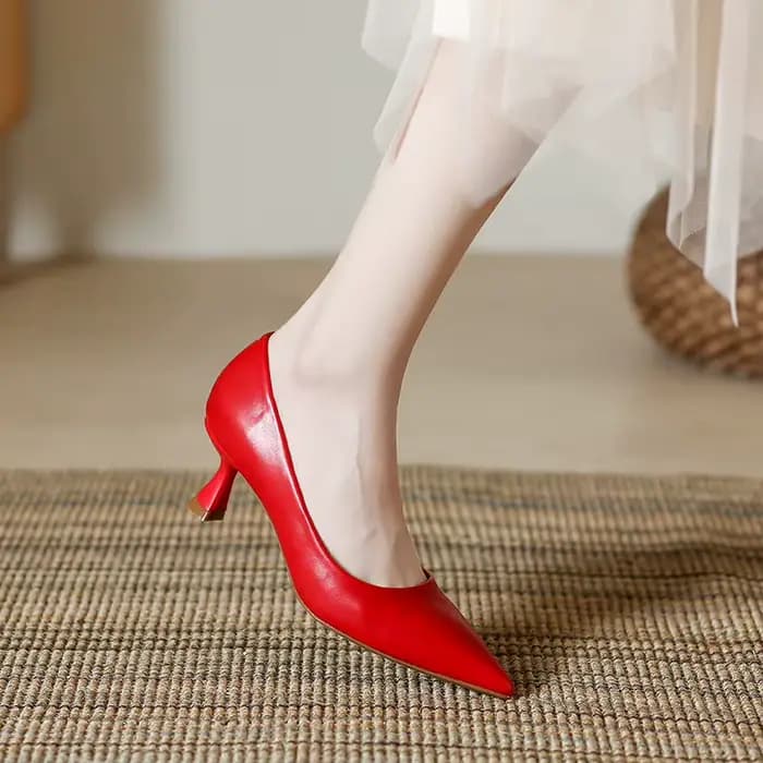 Chaussures à talons en cuir verni pour femmes