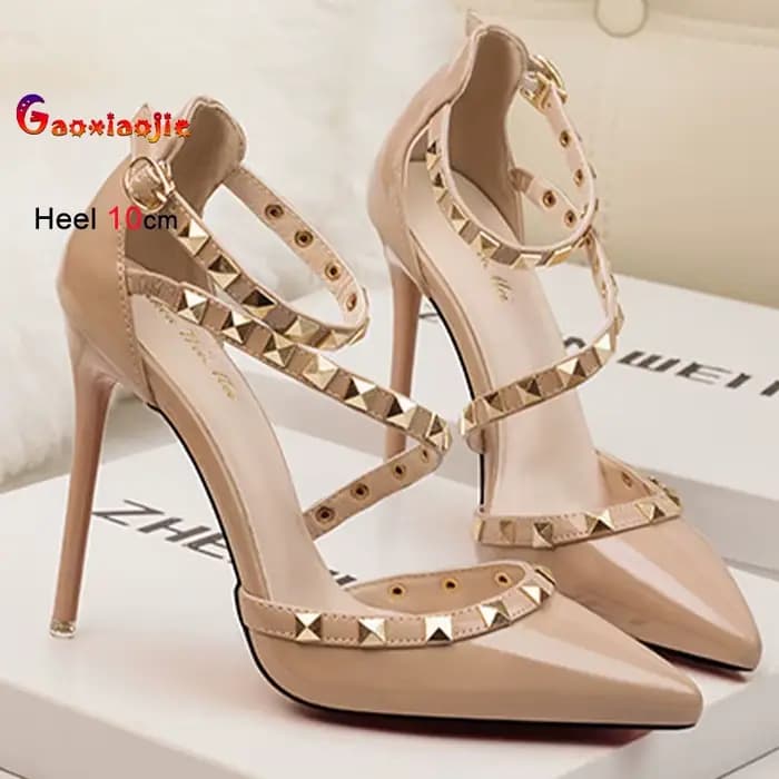 Europe et amérique été femmes chaussures à talons hauts mode bout pointu bouche peu profonde Rivet évider discothèque