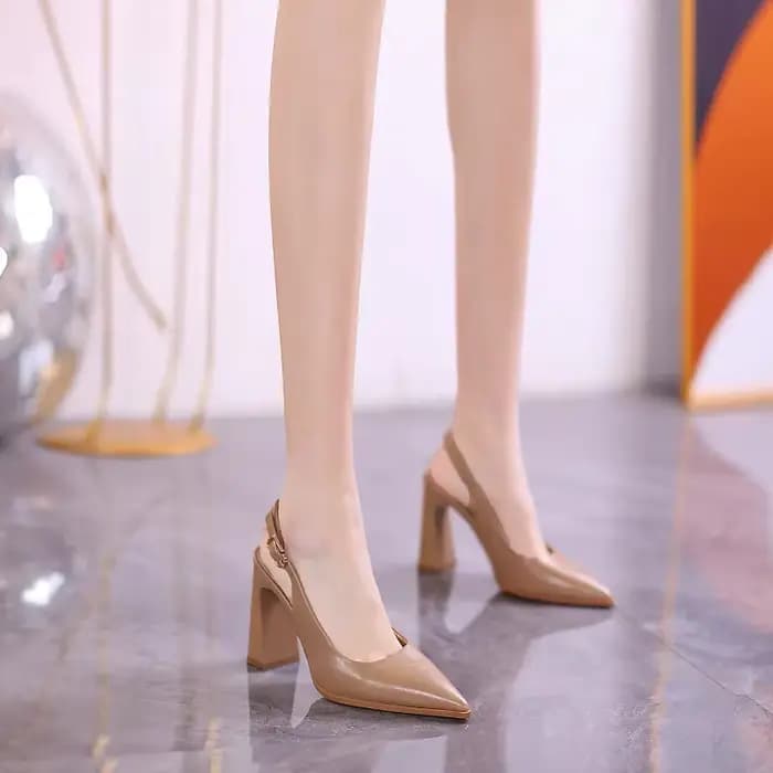 Chaussures à talons hauts pointus