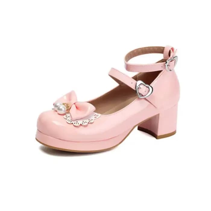 Chaussures à talons bas pour femmes