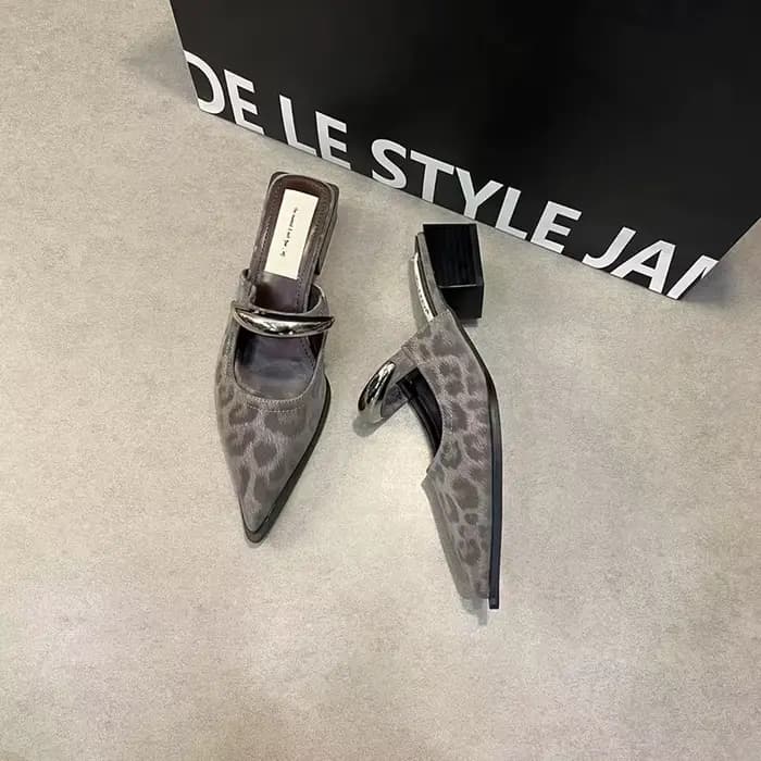 Mules d'été à bout couvert pour femmes