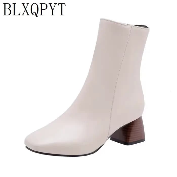Bottines en cuir pour femmes