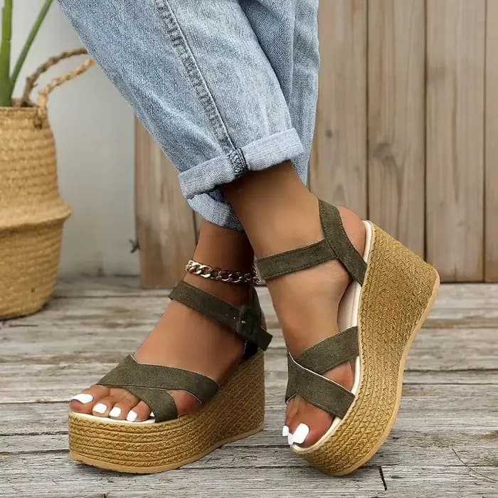 Mode sandales à talons compensés pour les femmes été 2025 nouveau décontracté antidérapant Peep orteil plate-forme