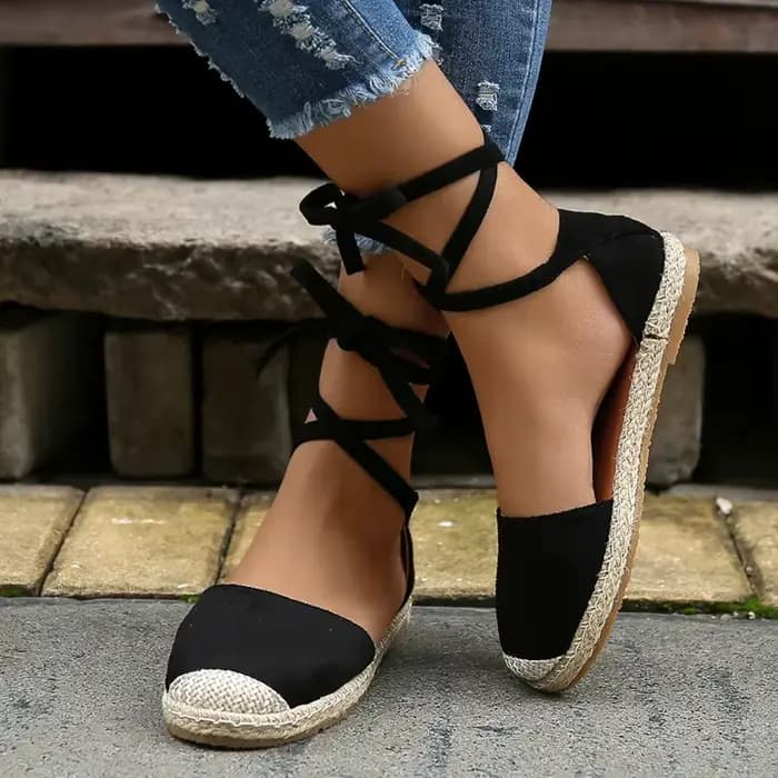 Sandales de créateur pour femmes en été mode bout rond chaussures plates décontractées cheville à lacets rotin tissé