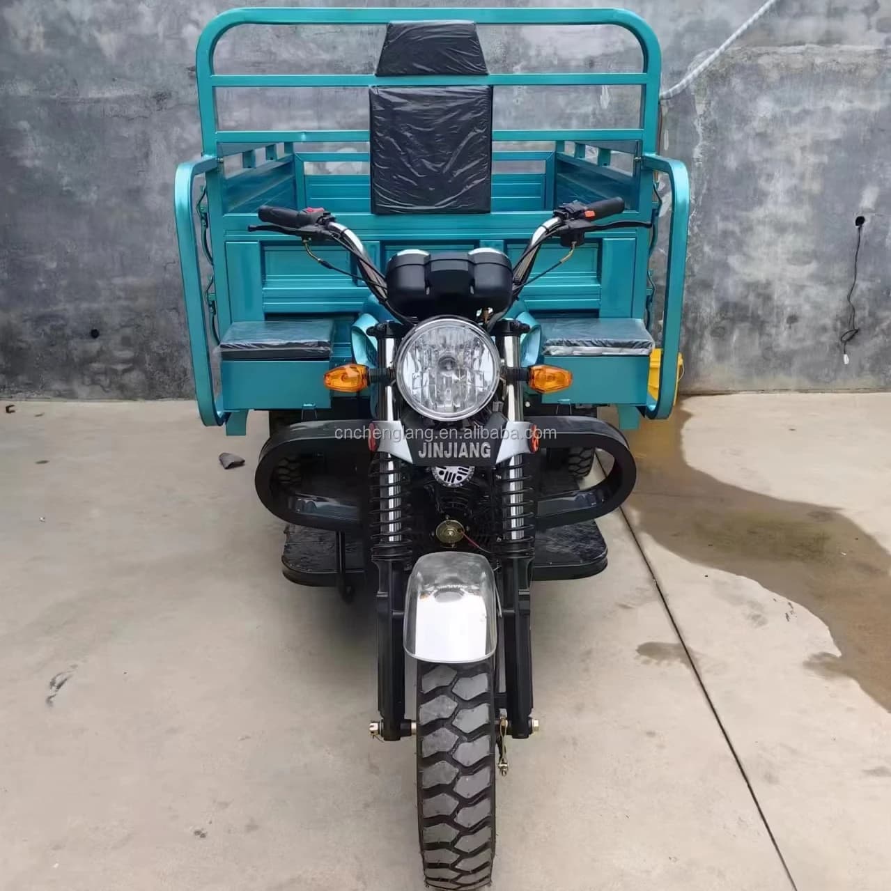 Tricycle de chargement motorisé à essence à 3 roues, moto à moteur 200 Cc, véhicules et transport, V