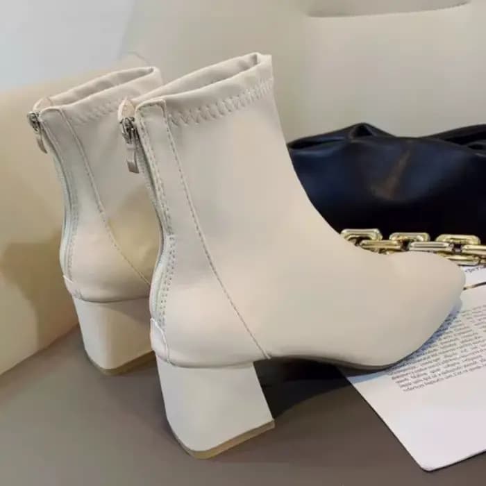 Bottines à fond épais pour femmes, chaussures de printemps et d'automne, noires et blanches, talons