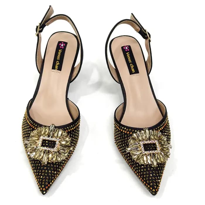 Chaussures de soirée élégantes pour femmes nigérianes 2026 avec talon moyen et sac à main assorti –