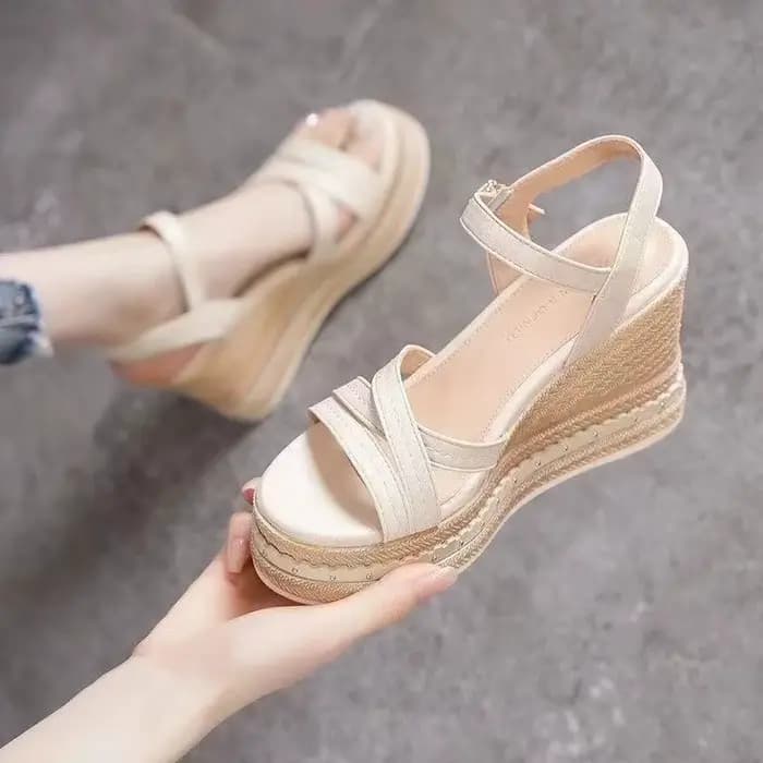 Femme chaussures coin avec plate-forme imperméable en cuir sandales d'extérieur pour les femmes Beig