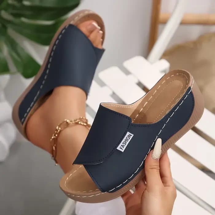 Femmes chaussons compensés été 2025 nouvelle mode pantoufles bout ouvert respirant sandales conforta