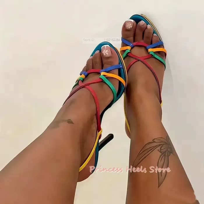 Sandales sexy à rayures colorées et brides croisées, nouveau style, talons fins, couleurs mélangées,
