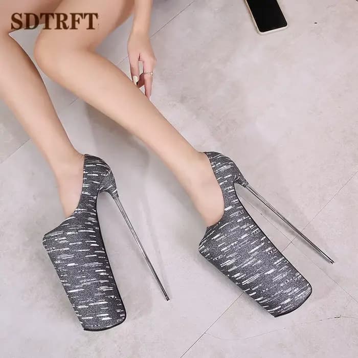 SDTRFT-Escarpins Défilés Dorés et Rouges, Chaussures à Talons Fins en Métal de 20cm, 22cm et 30cm, p
