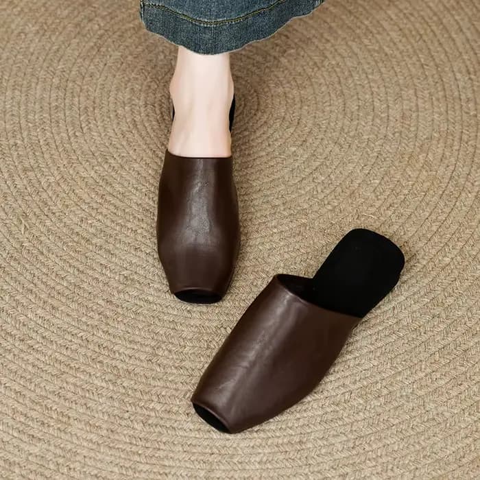 Femmes Mules couverture orteil sandales nouvelles chaussures d'été en cuir pour les femmes mode mode