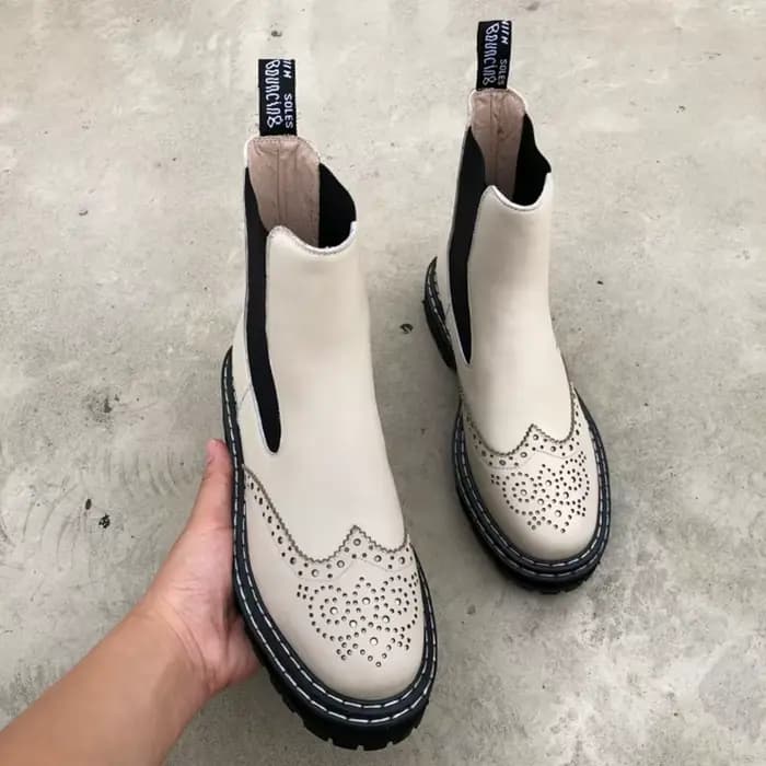 Bottes en cuir à bout rond pour femmes, bottines, style britannique, chaussures pour femmes, automne