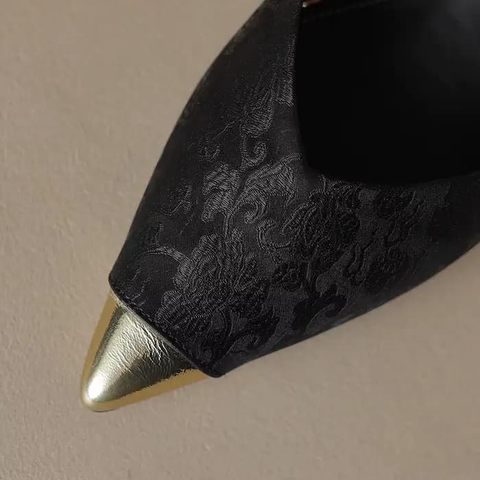 【JOCHEBED HU】 Sandales slingback en cuir véritable à bout pointu, à bout enveloppé, avec boucle à la