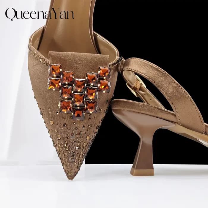 Ensemble chaussures et sac pour femme QueenaYan2026, nouveau modèle élégant, couleur café, bout poin