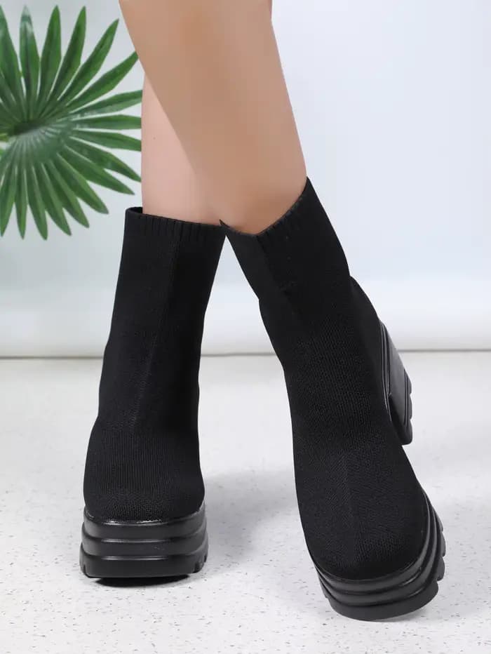 Bottes pour femmes 2026 – Talons mode, plateforme, bottines respirantes et confortables, chaussettes