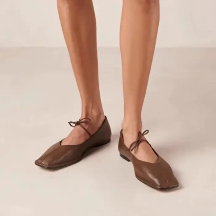 SUOJIALUN 2025 marque femmes Vintage chaussures plates grande taille dames élégant à lacets talons b
