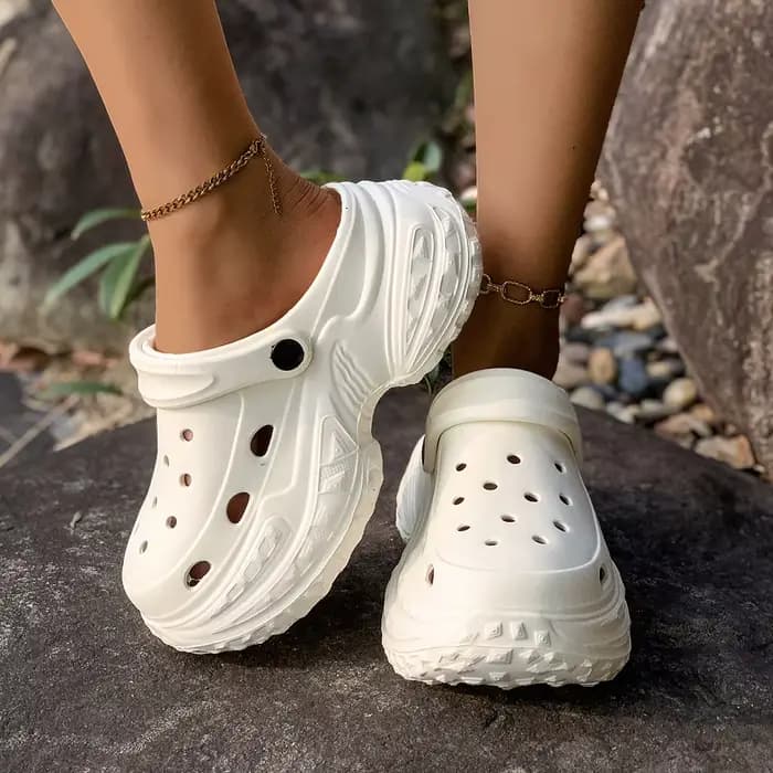Sandales Sabots à Plateforme Épaisse pour Femme 2026 – Chaussures de Plage et de Jardin à Semelle So