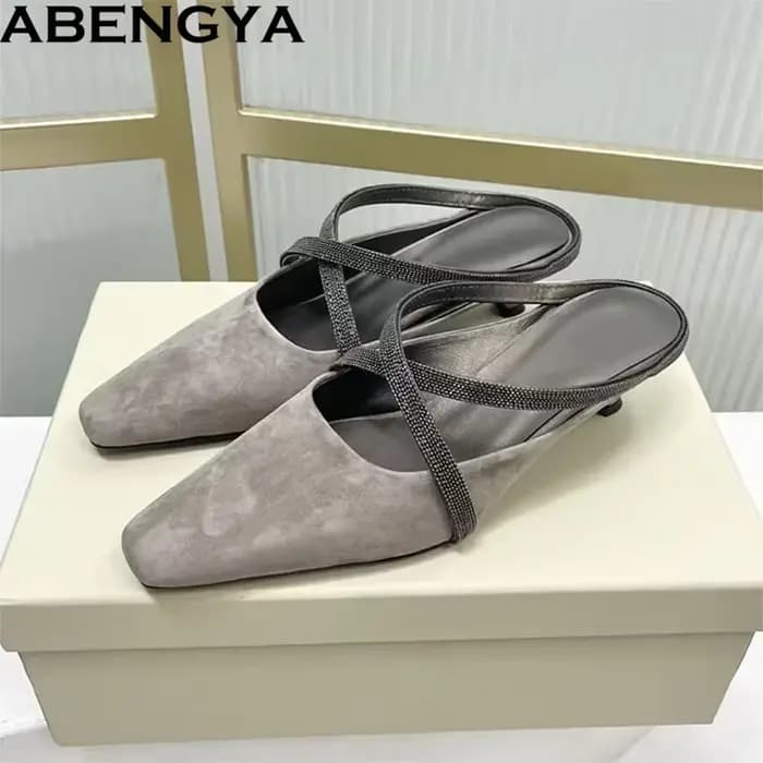 Mules en cuir véritable à talons chaton pour femme, sandales d'été à perles, chaussures de soirée à