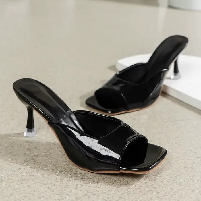 2025 femmes sandales à talons hauts été nouvelle mode bout carré bout ouvert femmes élégant décontra