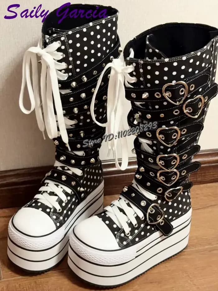 Bottes hautes en toile rose bonbon à boucle cœur, à pois, bout rond, à lacets croisés, style punk co