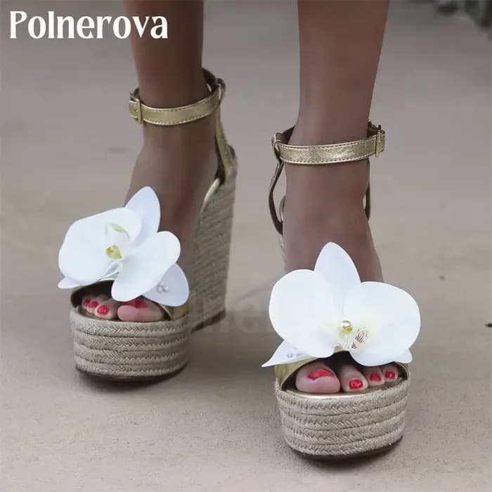 Espadrilles à fleurs pour femmes, sandales à l'offre elles compensées, pour la plage et les vacances