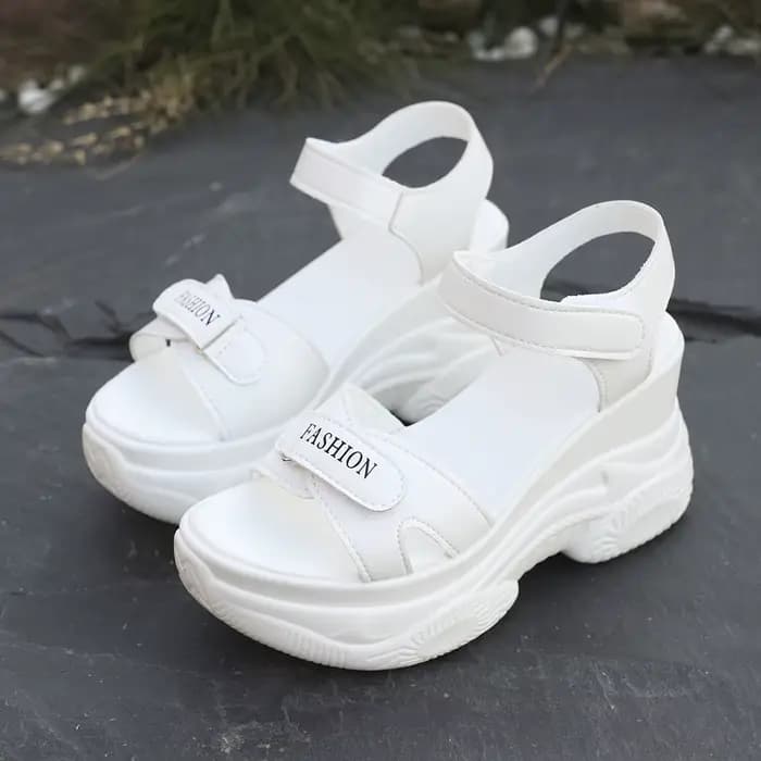 Sandales Grande Taille Femme Tendance Été 2026 Nouveauté Polyvalente Chaussures de Père à Semelle Ép