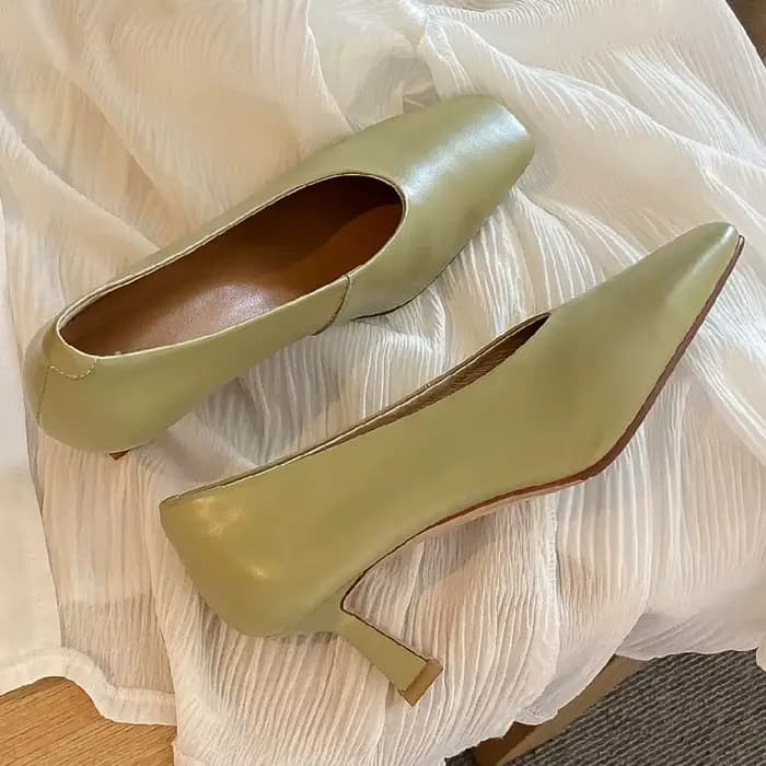 Escarpins à enfiler en cuir véritable pour femmes, chaussures élégantes à talon haut et fin, bout ca