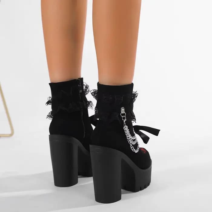 Gdgydh-Bottes gothiques vintage pour femmes, bottes de rinçage en dentelle, talon épais, fermeture à
