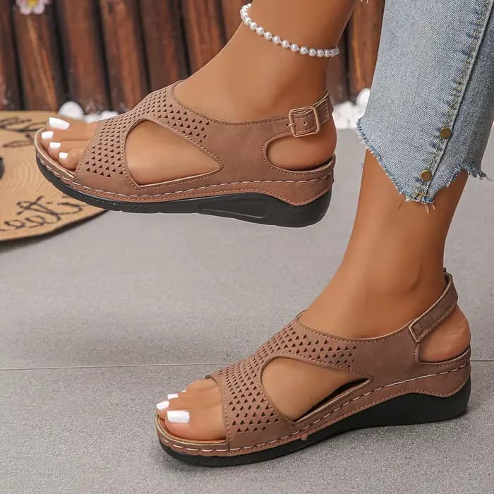 Nouvelles sandales compensées pour femmes, design tendance, respirantes, confortables et pratiques,