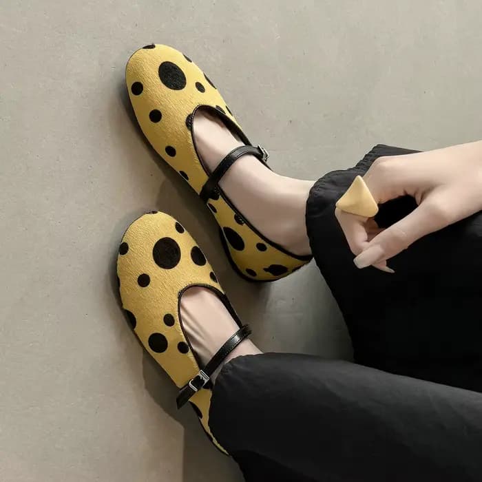 QUTAA 2026 Nouveaux Mocassins Plats Femme Tendance Mary Jane en Cuir Chevalier Printemps Chaussures
