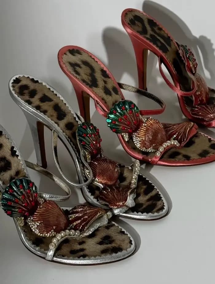 Nouvelles sandales femme printemps/été 2026 faites à la main, personnalisées, en coquillages, avec d