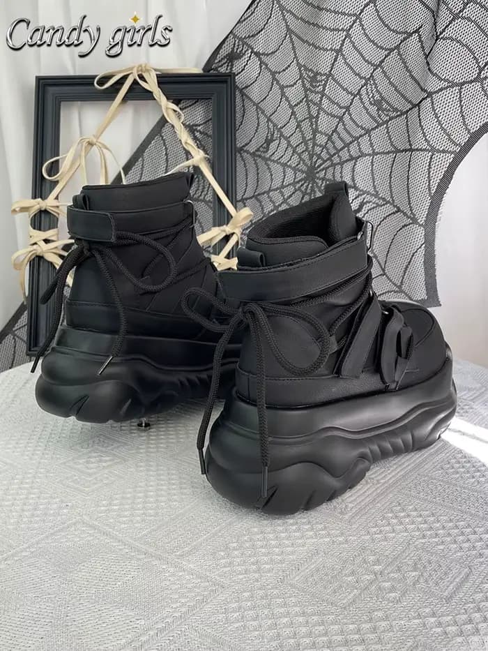 2025 Goth Dark Punk Rock Muffin femmes plate-forme chaussures noir mat cheville crochet et boucle bo