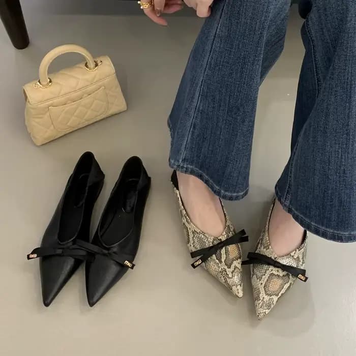 SUOJIALUN 2026 printemps nouvelle marque femmes chaussures plates mode bout pointu chaussures de bat