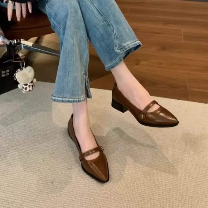 Escarpins Mary Jane à Talon Bloc Vintage Français 2026 Nouveaux - Bout Pointu Boucle Camélia