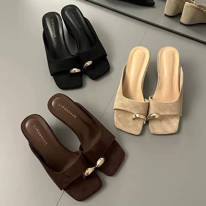 Sandales compensées pour femmes à talons hauts, à bout carré et à pince, style mules, nouvelle collection été 2026, de créateur, tongs, escarpins mode, claquettes pour femme