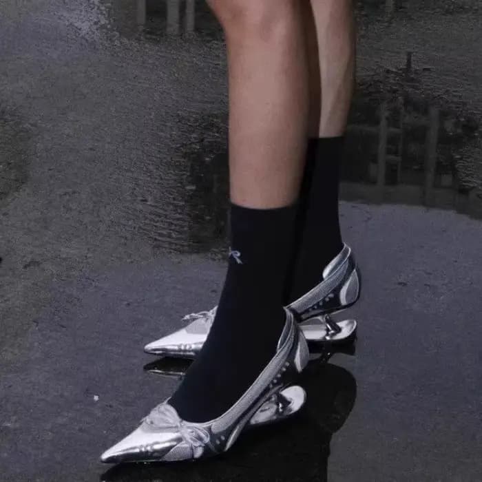 Nouvelles Escarpins d'été pour femmes à bout pointu avec talon flottant unique et nœud