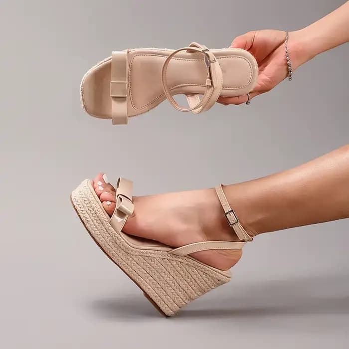 LIHUAMAO sandales à talons compensés Espadrilles chaussures pour femmes chaussures à talons hauts bride à la cheville sandales modernes plate-forme confort décontracté