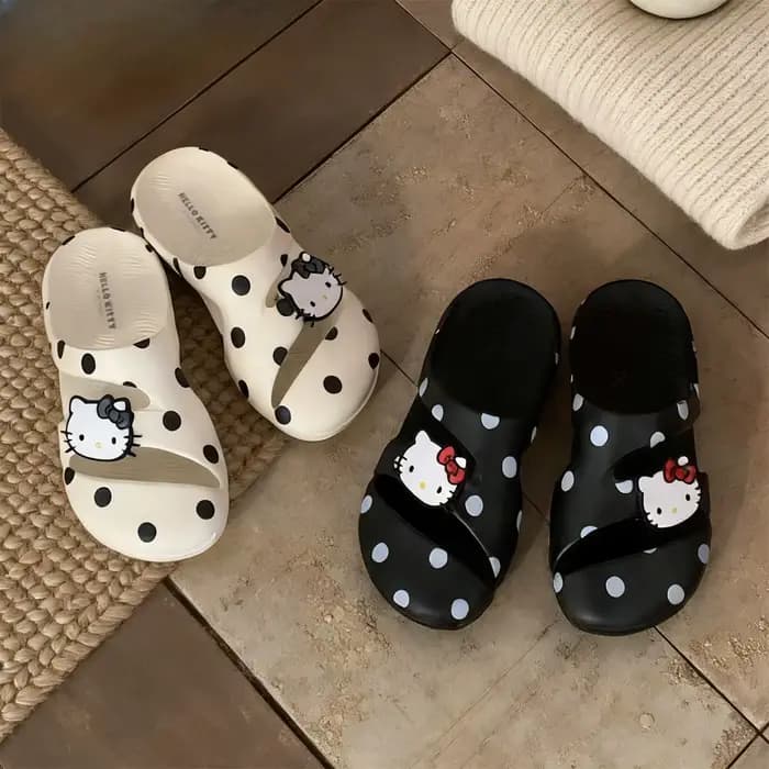 Sandales et pantoufles d'extérieur HelloKitty pour femme, été, mignonnes, antidérapantes, pour la natation, la plage, chaussures à trous.