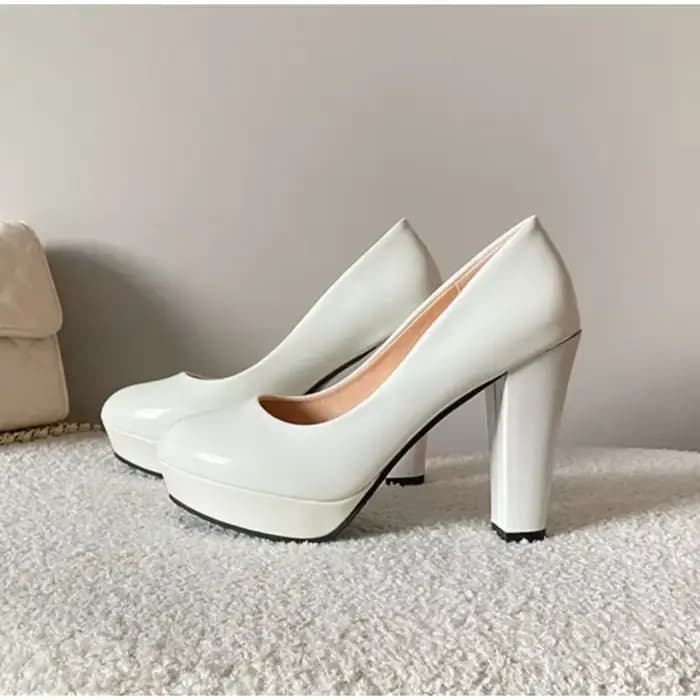 Chaussures à talons hauts pour femmes