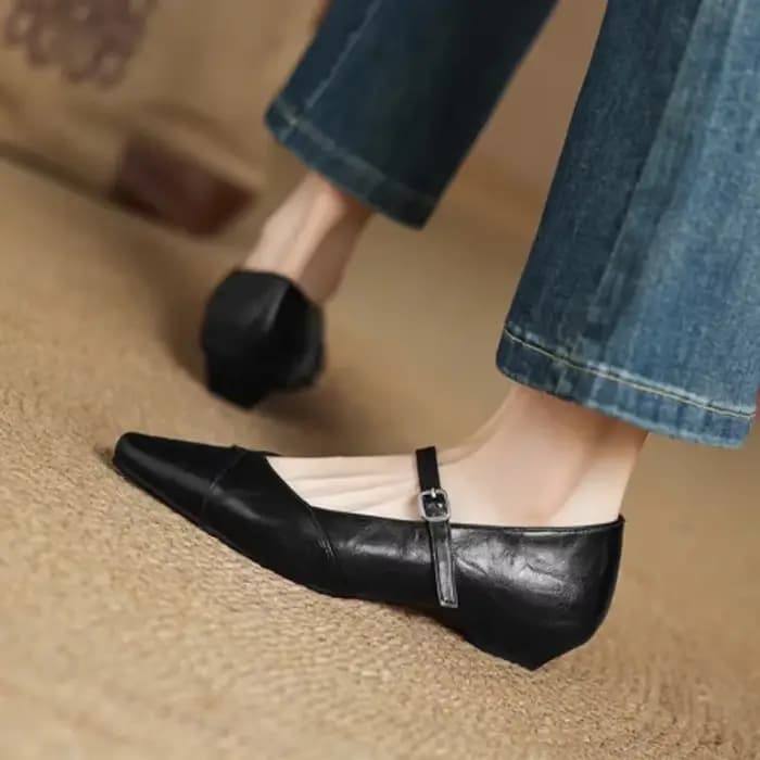 2025 nouvelles femmes PU cuir pompes compensées talons hauts bout pointu
