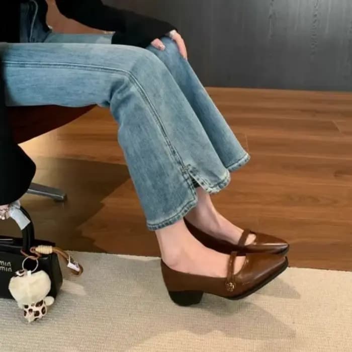 Escarpins Mary Jane à Talon Bloc Vintage Français 2026 Nouveaux - Bout Pointu Boucle Camélia