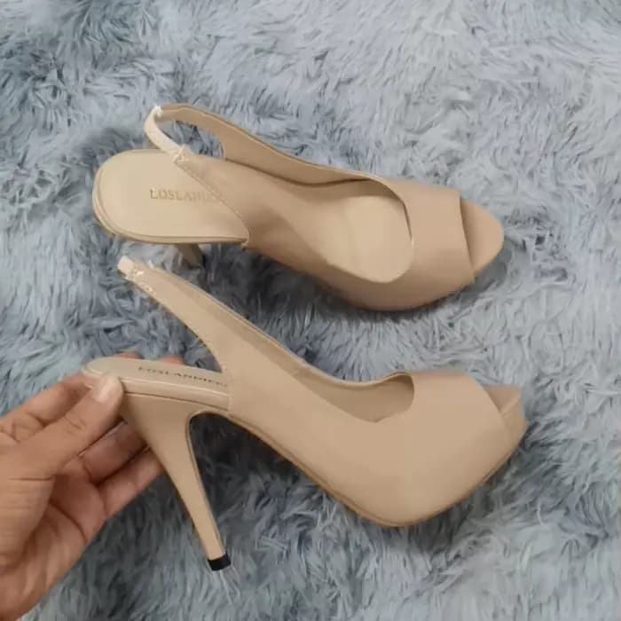 Escarpins en Cuir Verni à Talons Hauts et Fins de 12cm
