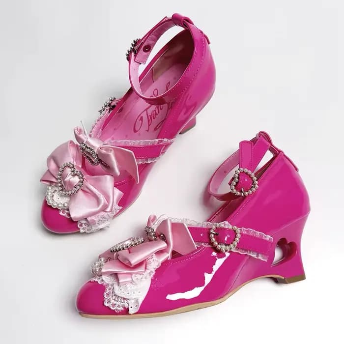 Sandales à talons d'amour avec nœud rose japonais