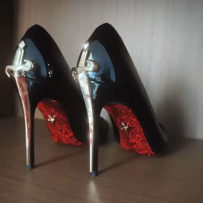 Nouvelles Escarpins fins à talons hauts pour femmes