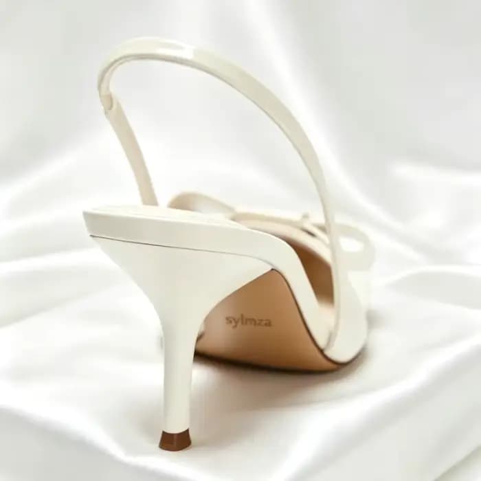 Sandales de créateur en cuir verni avec nœud papillon pour dames
