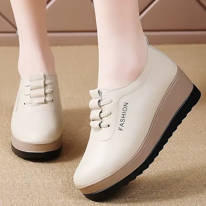 Chaussures décontractées confortables à talons mi-hauts pour femmes