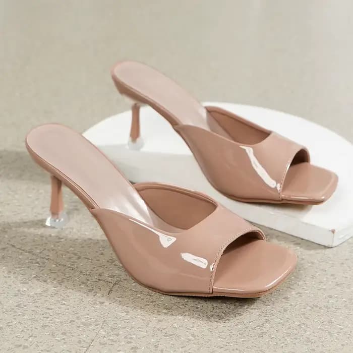 Femmes sandales à talons hauts 2026 été nouvelle mode bout carré