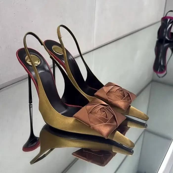Nouvelles sandales à talons aiguilles pointues et fleuries pour femme, collection Printemps-Été 2026, tendance sexy et mode, à bride arrière