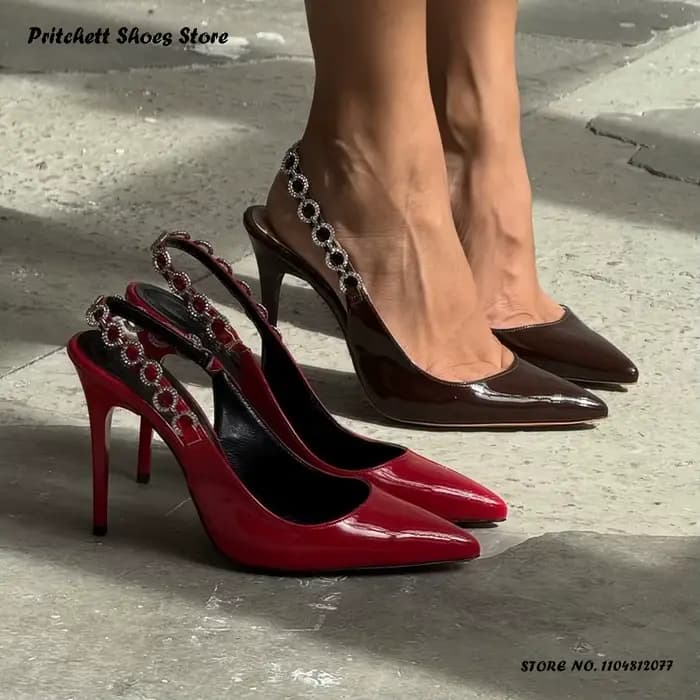 Escarpins en cuir verni et cristal pour femmes